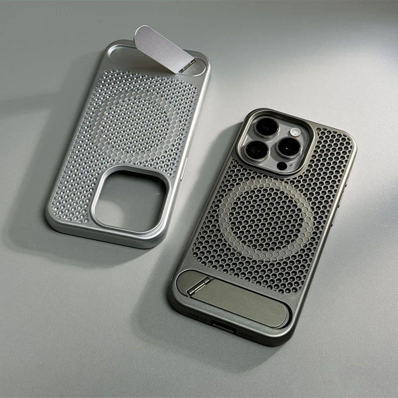 Honeycomb Mesh Cooling MagSafe Phone Case For iPhone