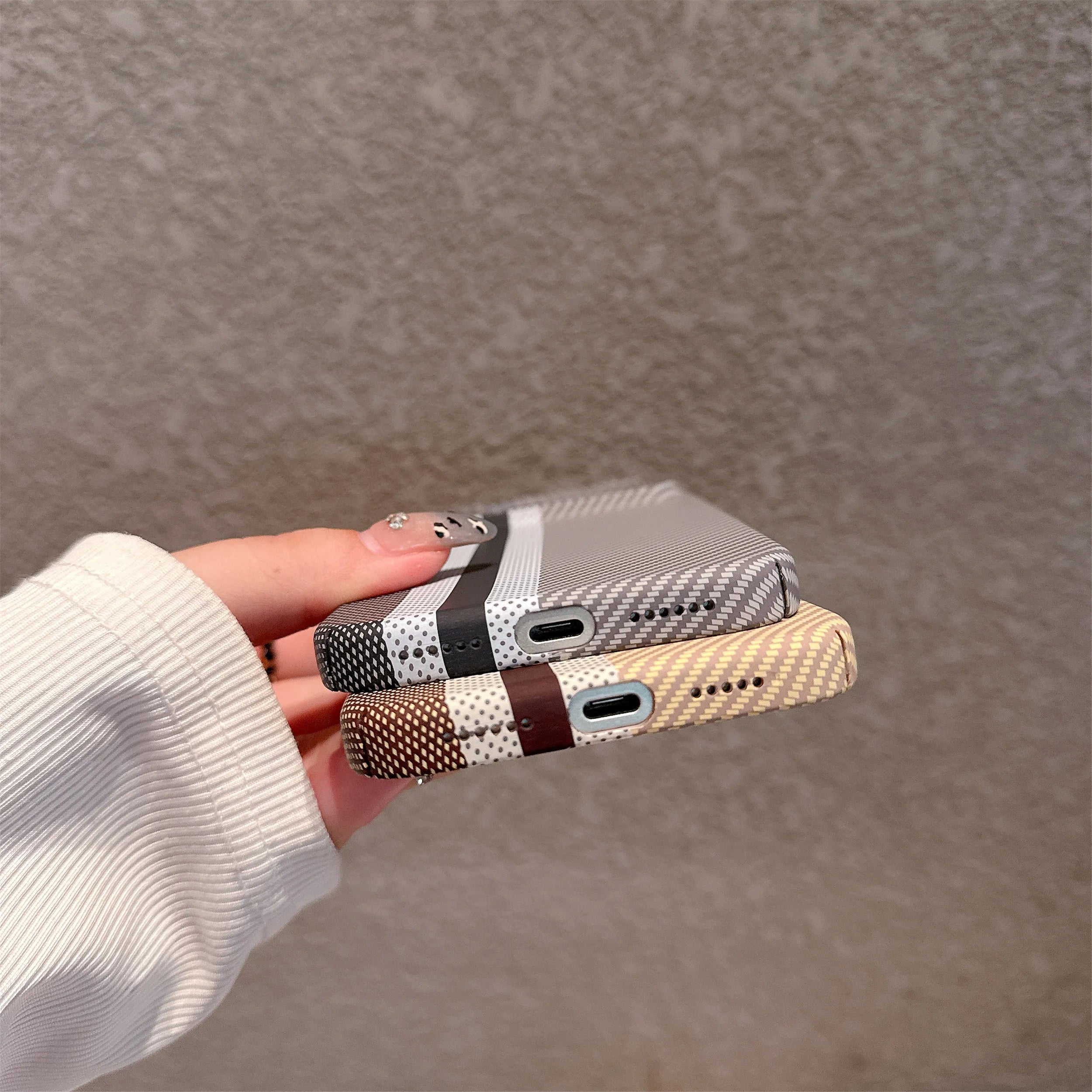 Kevlar Carbon Fiber Stripe Texture Hard PC case for iPhone