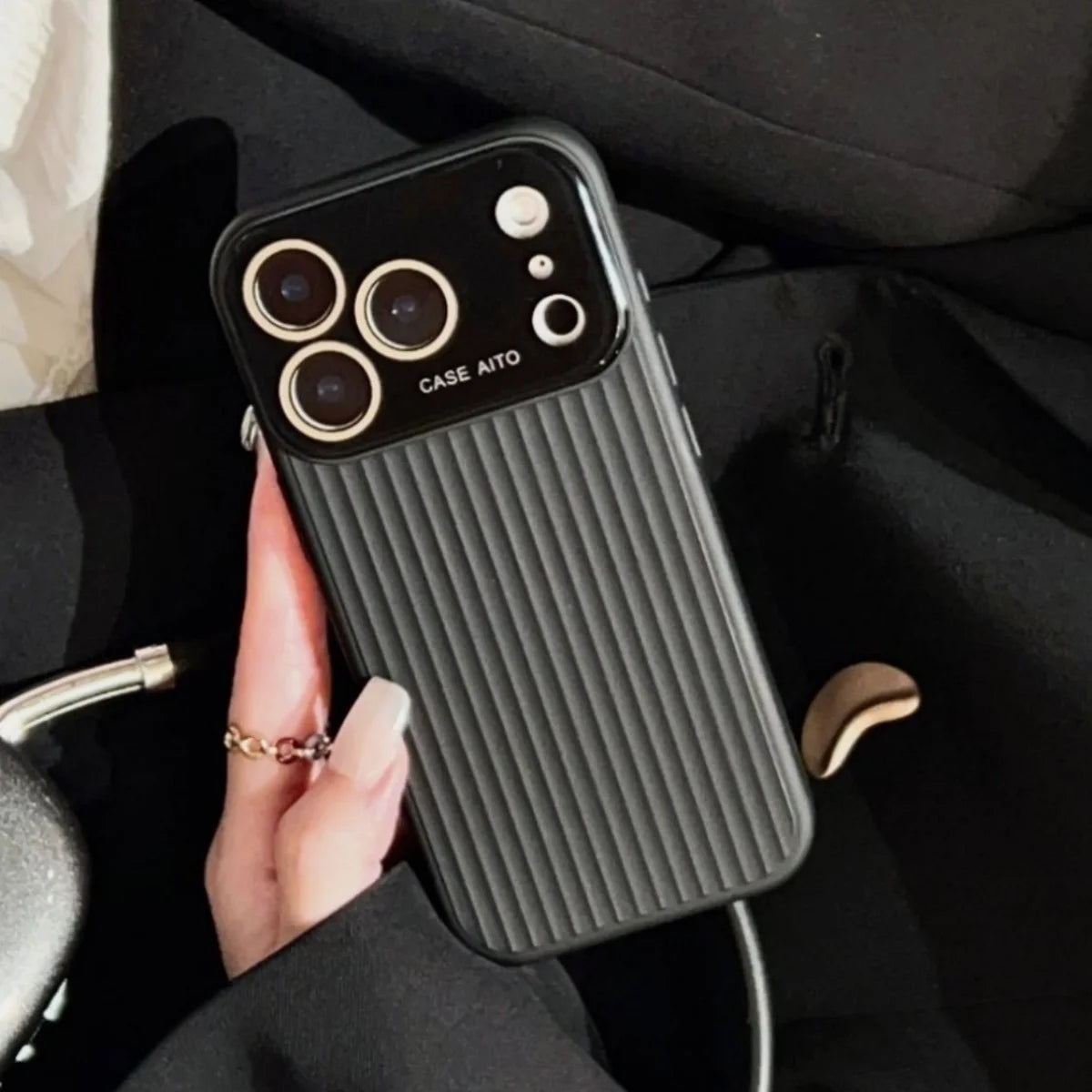 Luxury Stripes Corrugated Large Window Phone Case For iPhone