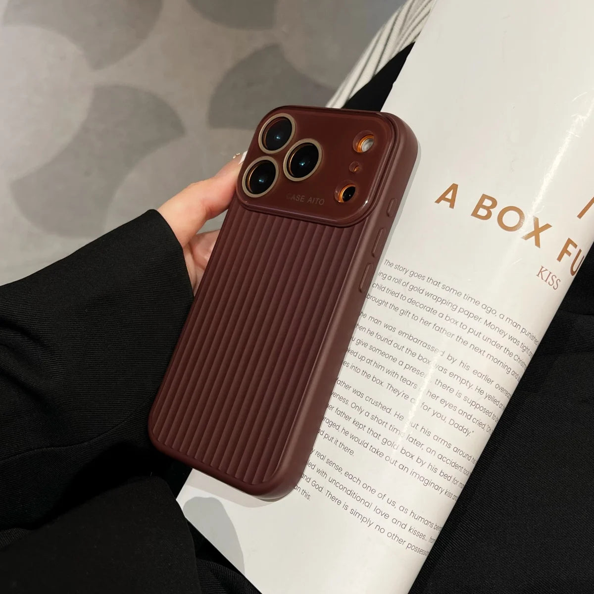 Luxury Stripes Corrugated Large Window Phone Case For iPhone
