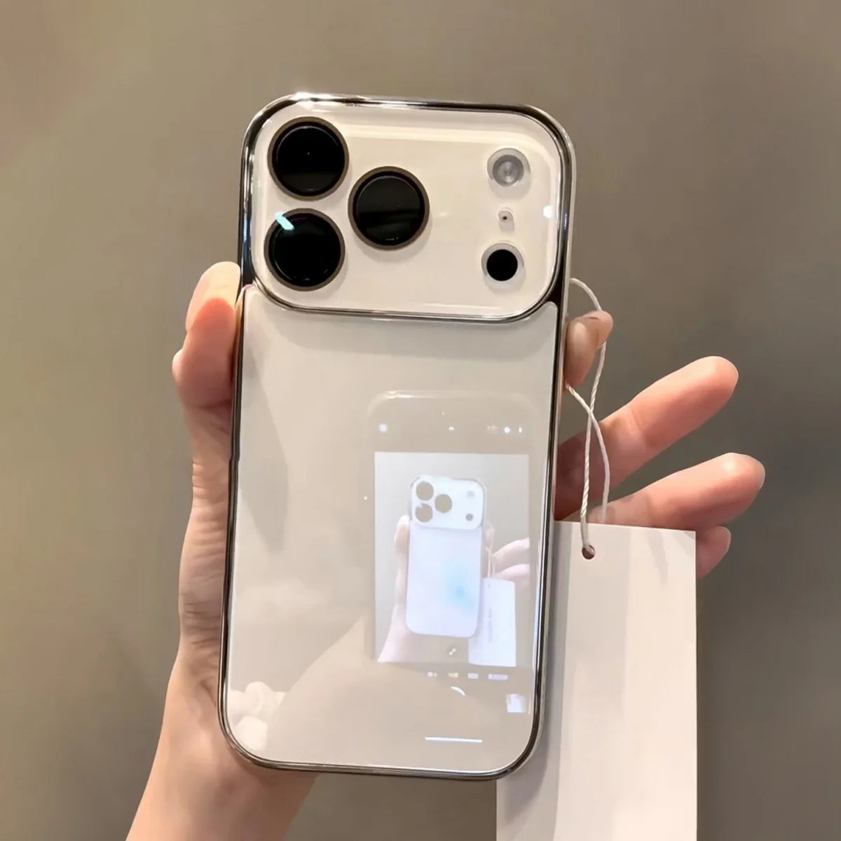 2026 NEW Emerald Electroplated Glass iPhone Case