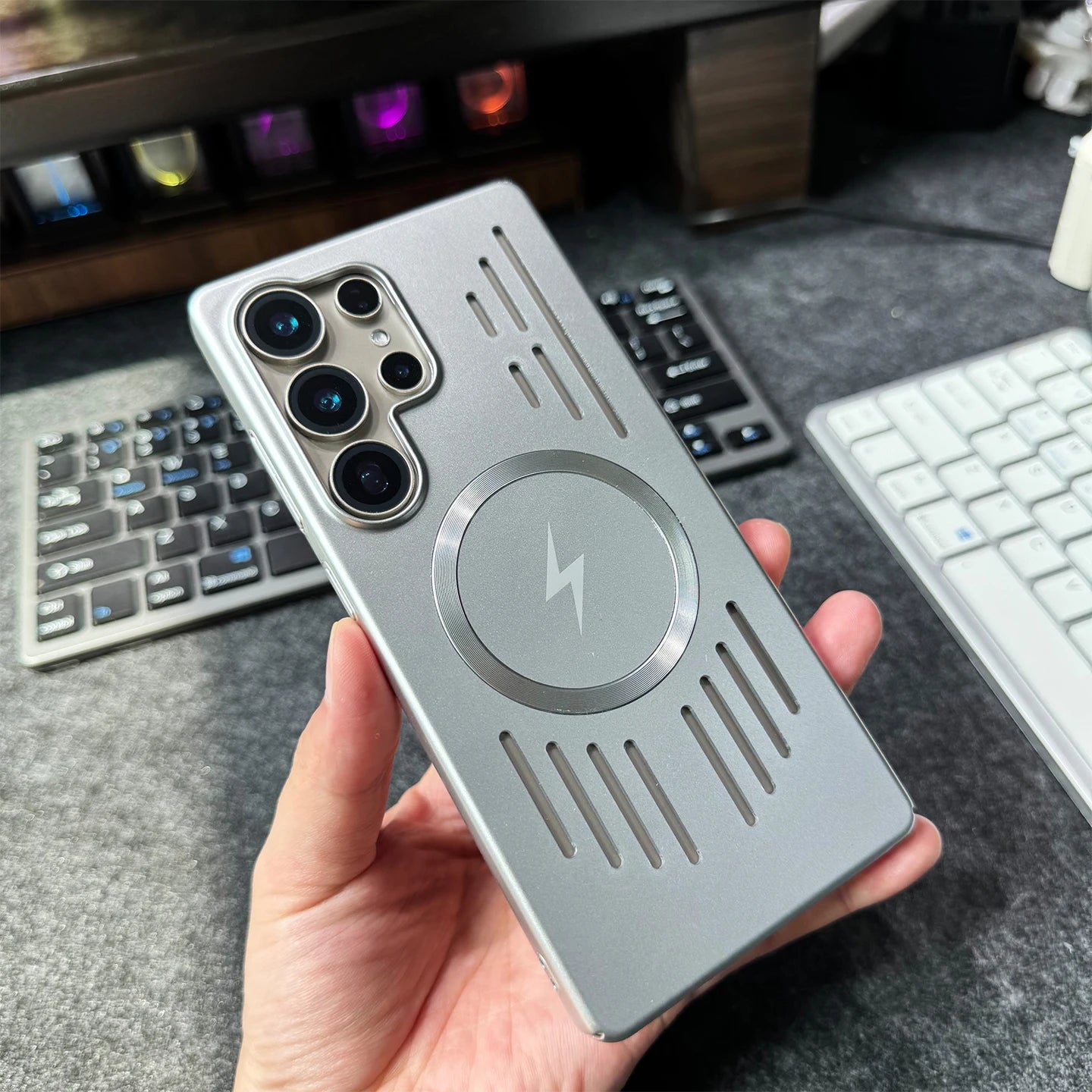 Paint Hard Heat Dissipation Cooling Hollow Case For Samsung