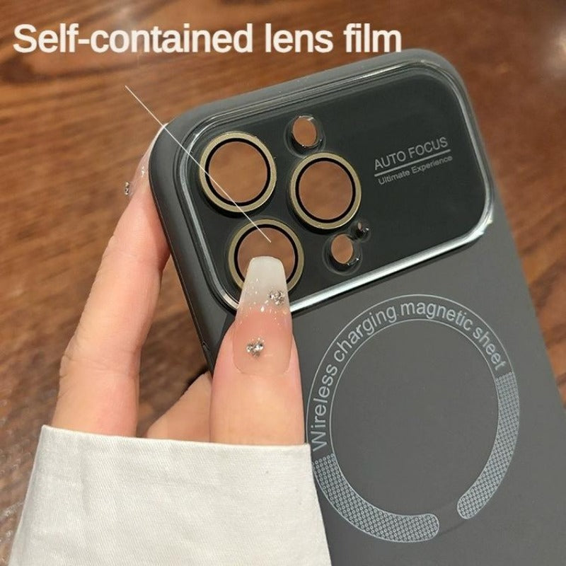 Large window liquid silicone phone case suitable for iPhone