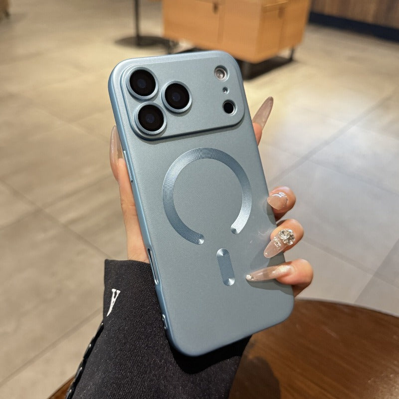New Magnetic Charging All-inclusive Silicone Drop-proof Phone Case for iPhone