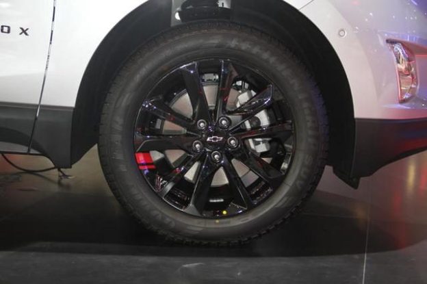 2019-2021 For Colorado Blazer Camaro Traverse Wheel Center Caps Plastic 9595010