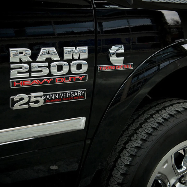 2pcs RAM 2500 3500 Side Fender Cummins Turbo Diesel Badge Left Right Nameplates Silver Red Dodge 68358491AA
