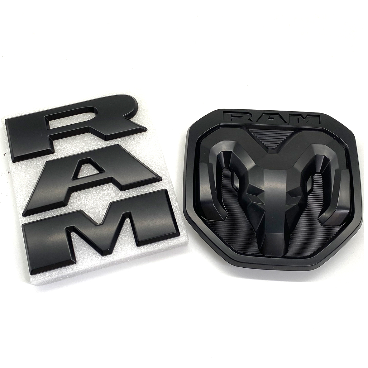 Dodge RAM 1500 2019-2023 Front Grille Emblem & Rear Tailgate Rams Head Emblem ABS 3D Trunk Lid Replacement Badge Matte Black