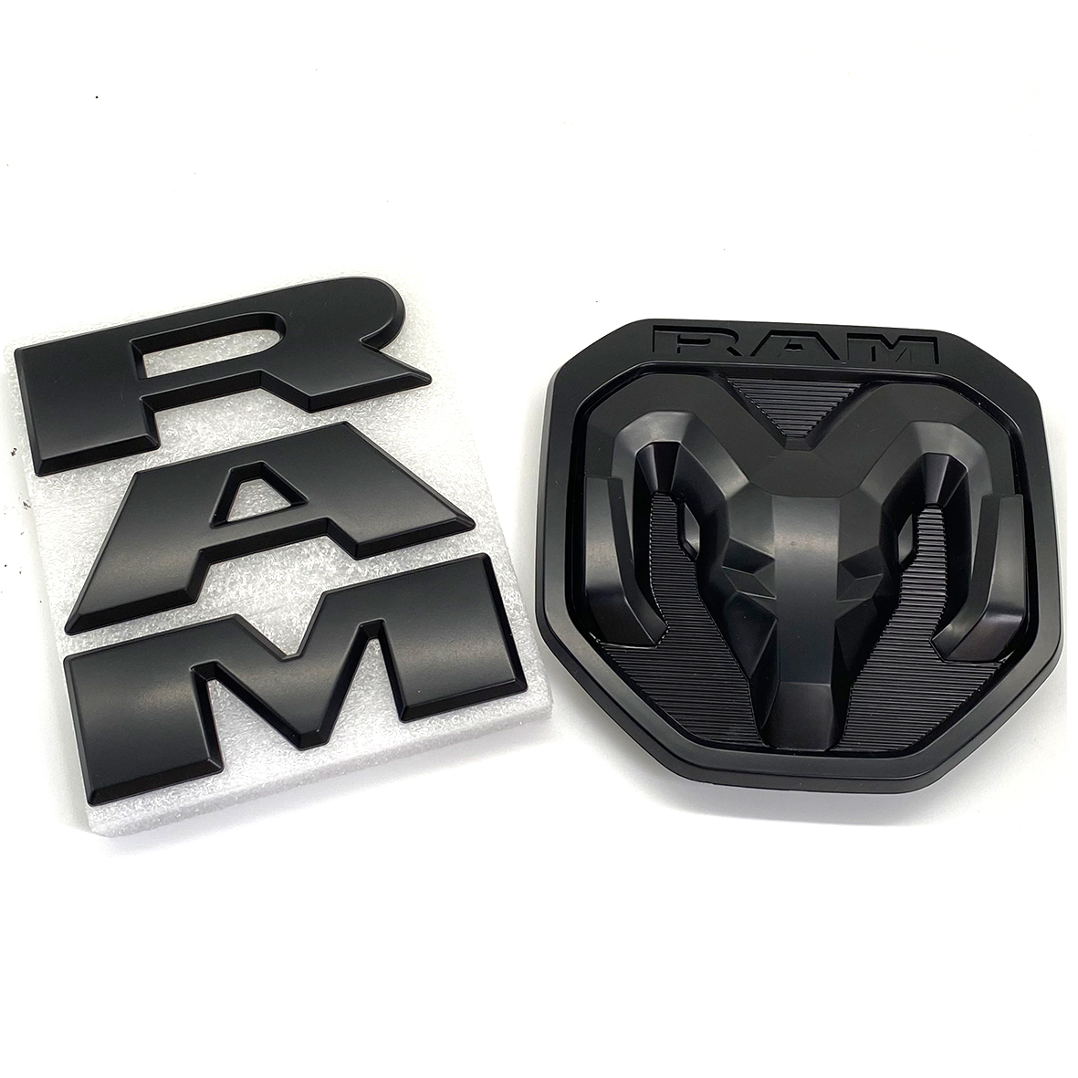 Dodge RAM 1500 2019-2023 Front Grille Emblem & Rear Tailgate Rams Head Emblem ABS 3D Trunk Lid Replacement Badge Matte Black