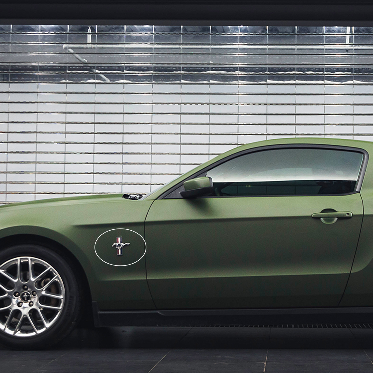 2Pcs 1994-2014 Mustang ABS Chrome Ford GR3Z-8A224-BA Side Fender Running Horse Badges