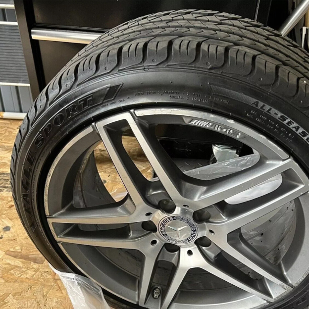 4Pcs 2017-2023 Benz ABS 75mm  Wheel Center Caps Blue Silver Wreath Mercedes-Benz 171-400-01-25-7P70