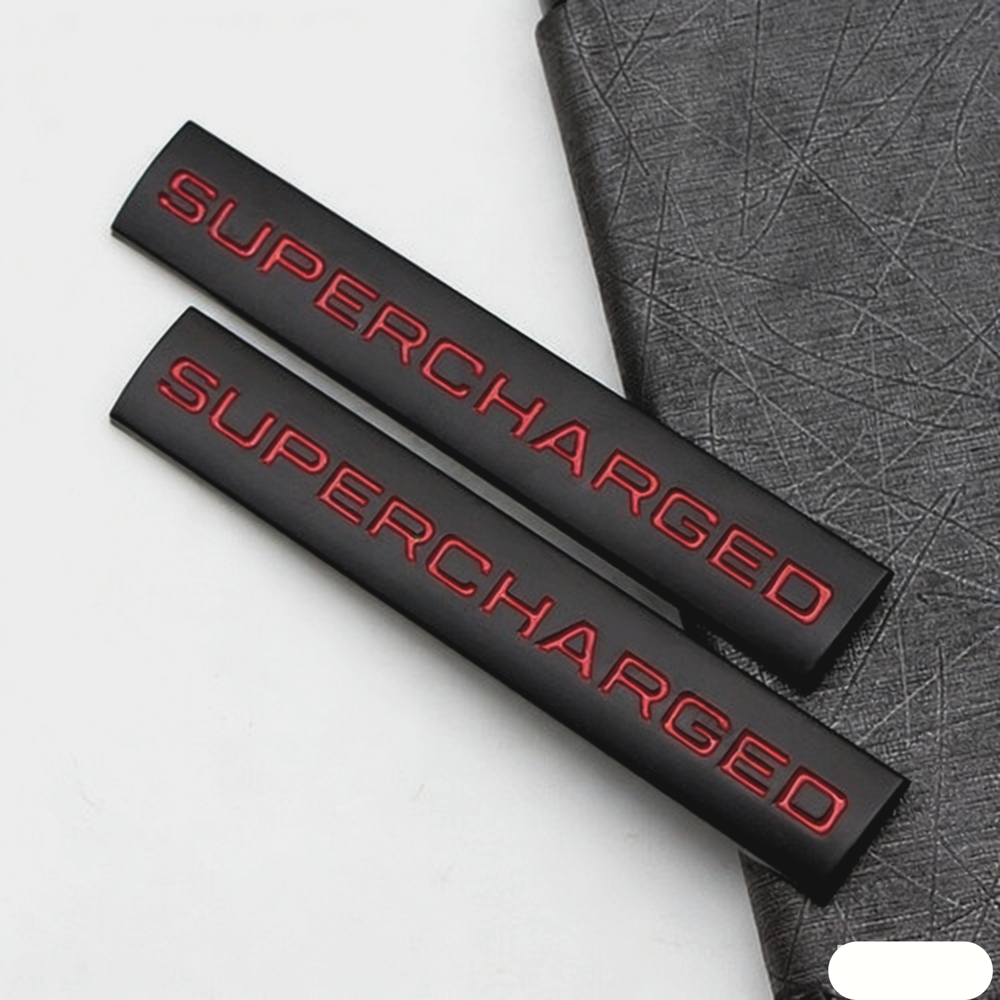 2Pcs Land Rover SUPERCHARGED Rear Tailgate Liftgate Letter Badge Metal Black White