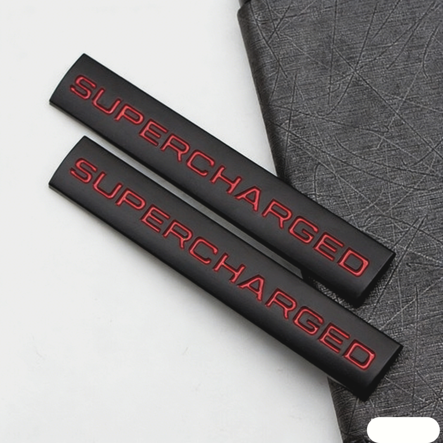 2Pcs Land Rover SUPERCHARGED Rear Tailgate Liftgate Letter Badge Metal Black White