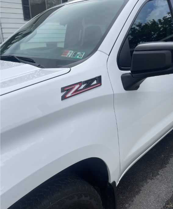 2Pcs 2019-2025 Silverado 1500 Z71 ABS Plastic Fender Side Badge Decal Red Black Chevrolet