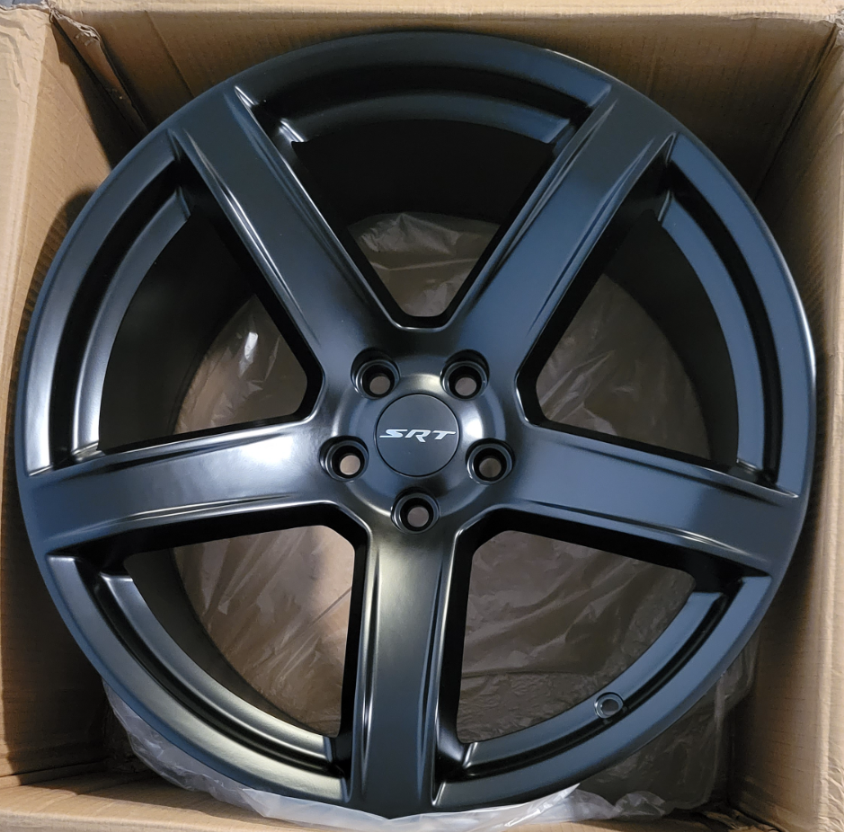 63MM Dodge Charger Challenger SRT Wheel Center Caps SRT 2011-2022 Rim Center Cover Black Silver 4PCS SET 