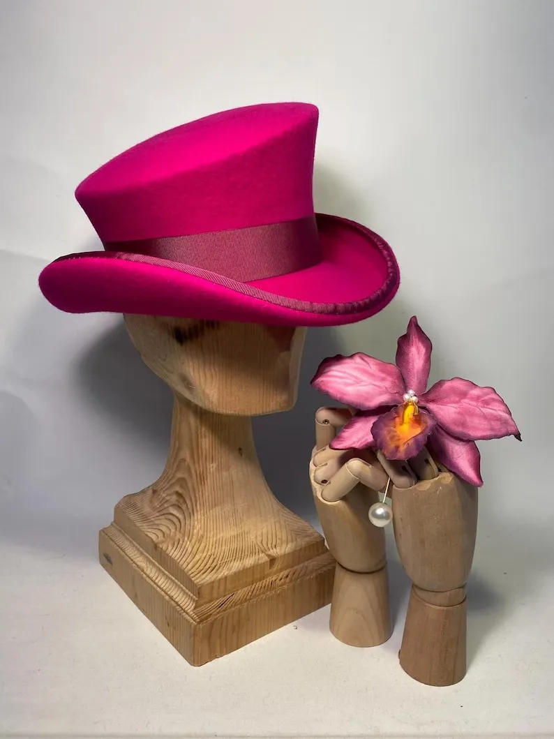 Asymmetric top hat-Rose