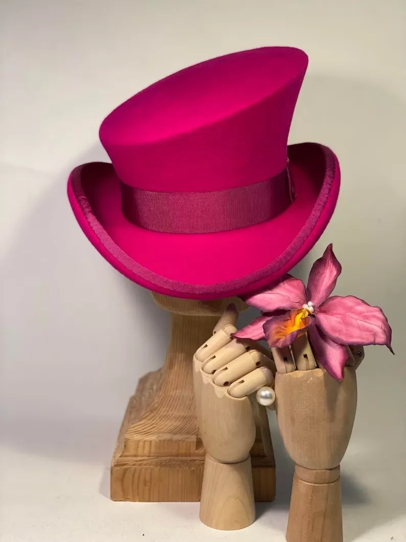 Asymmetric top hat-Rose