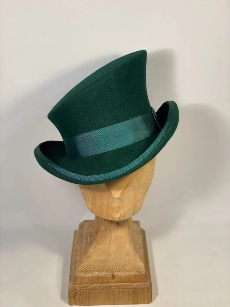 Asymmetric top hat-Green