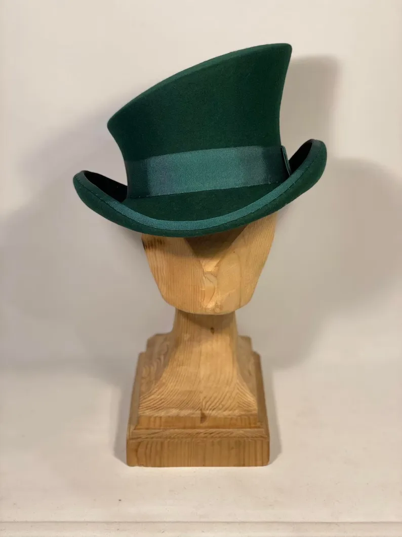 Asymmetric top hat-Green
