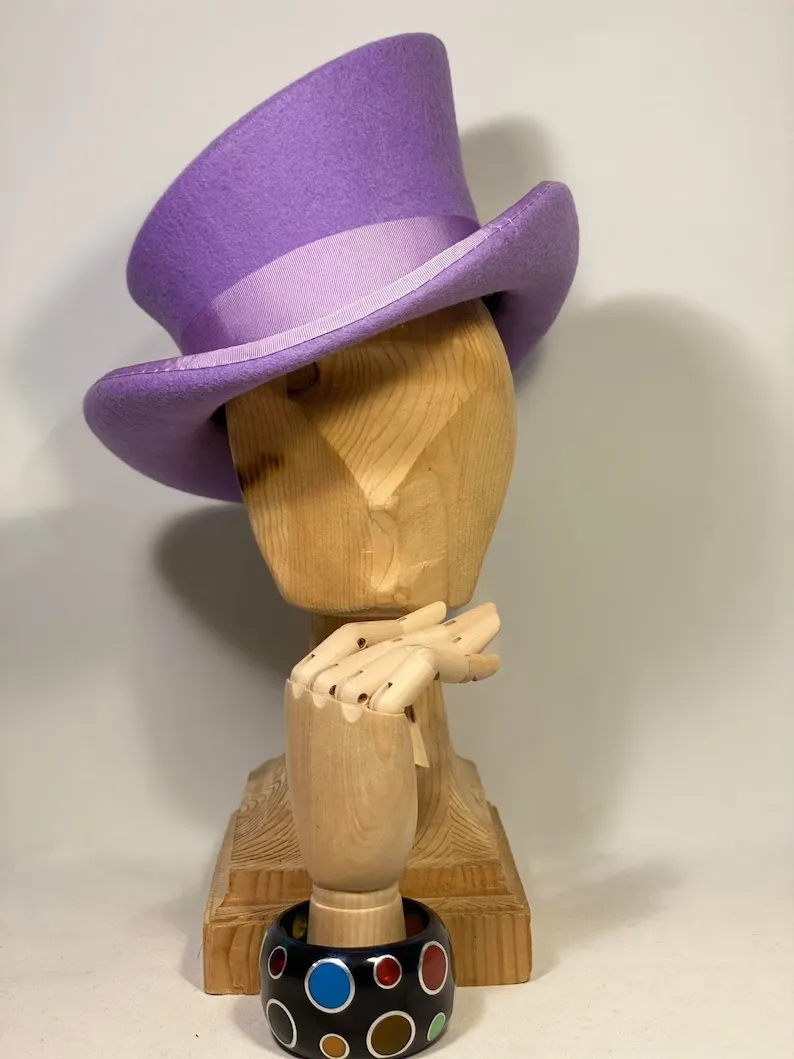 Asymmetric top hat-Purple