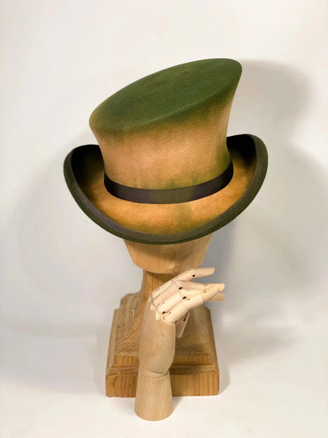 Sfumato Asymmetric top hat