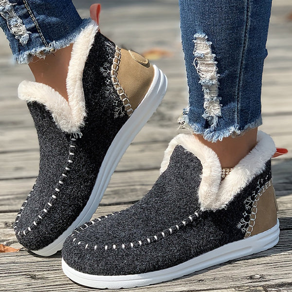 🥾Soft, plush slip-on sneakers for cozy feet