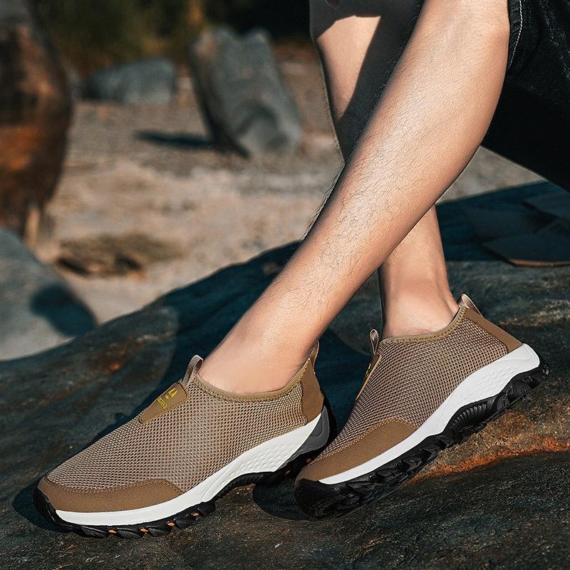 MEN'S LIGHTWEIGHT AND COMFORTABLE OUTDOOR SPORTS SHOES WITH ARCH SUPPORT