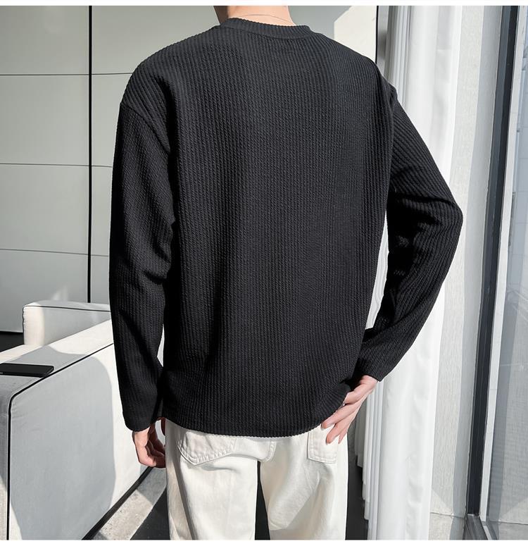 Men's striped round neck long-sleeved T-shirt
