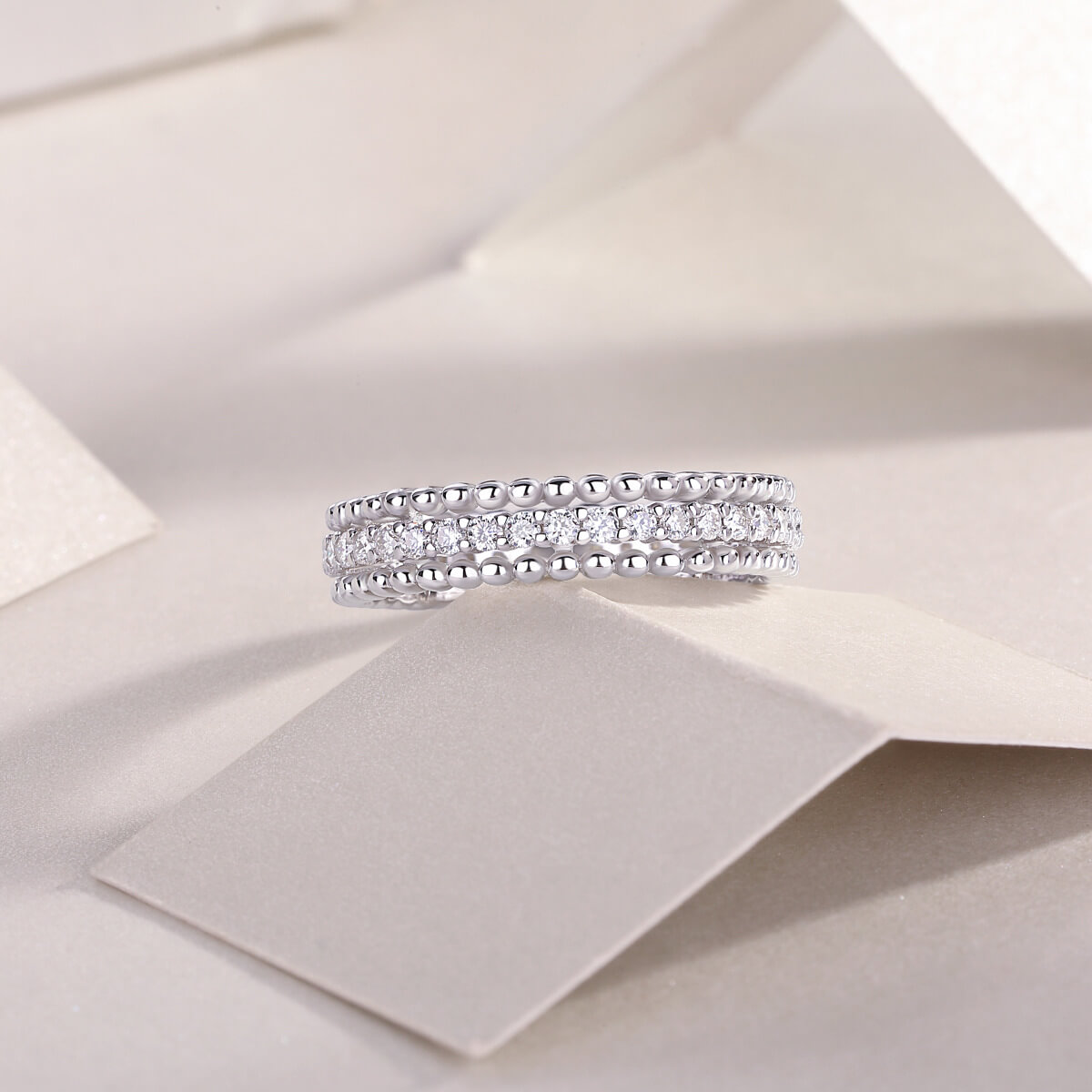 S925 Radiant Elegance Moissanite Ring-MARDAZA