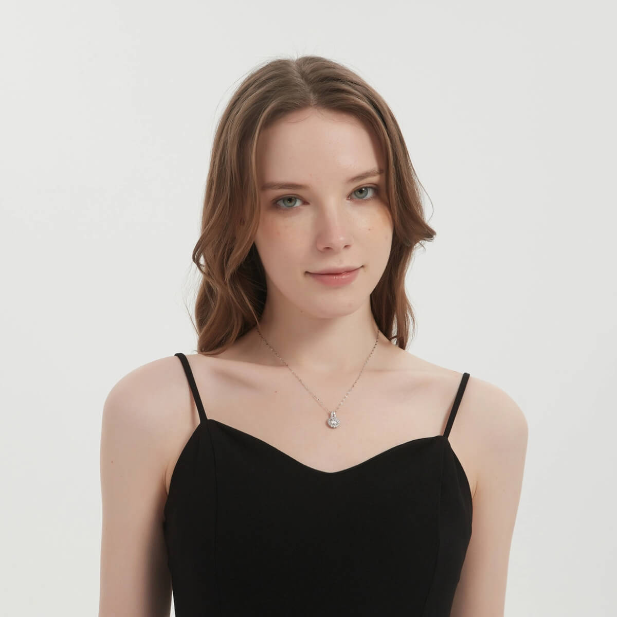 S925 Sunflower Moissanite Necklace