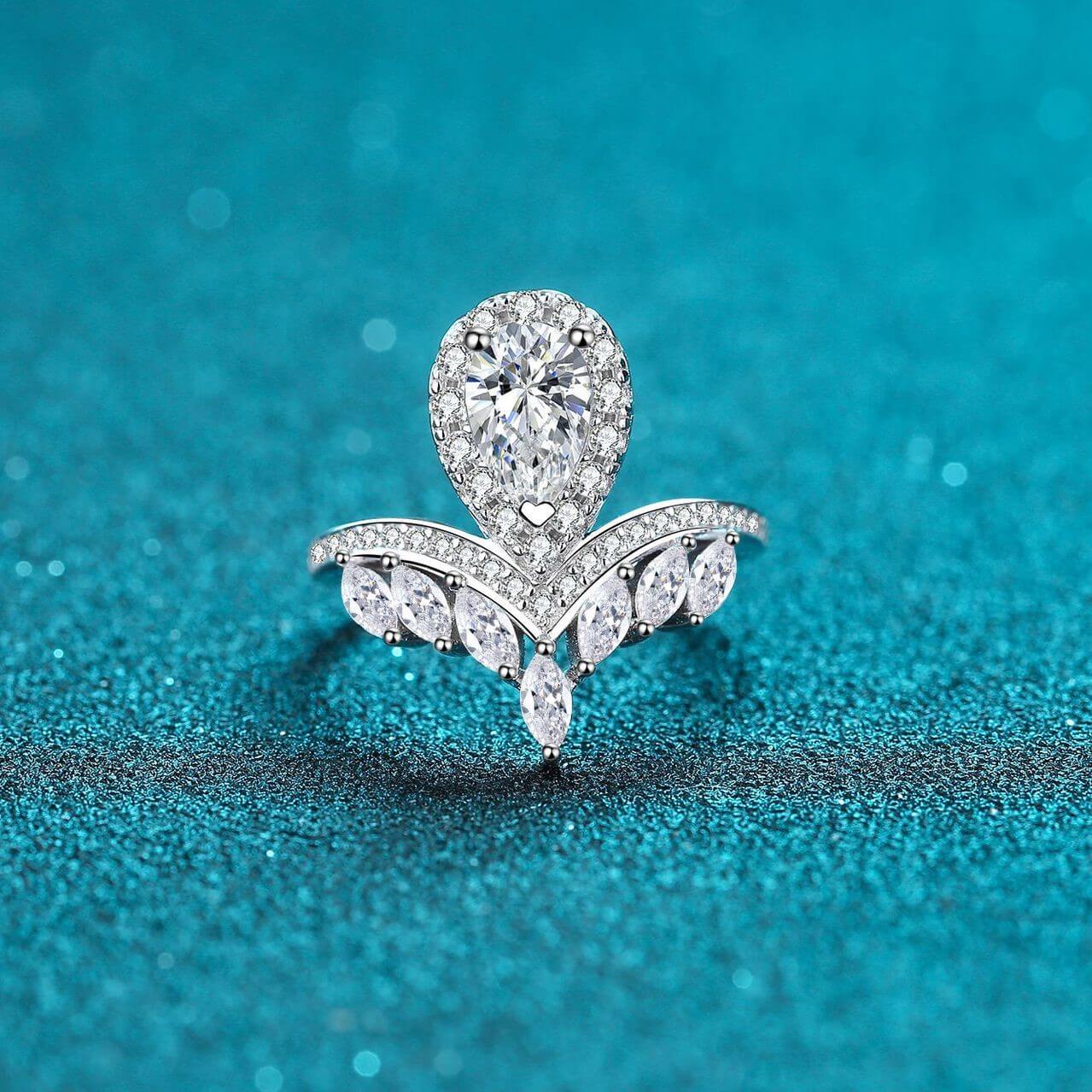 MARDAZA Vine Pear Cut Sterling Silver Moissanite Ring