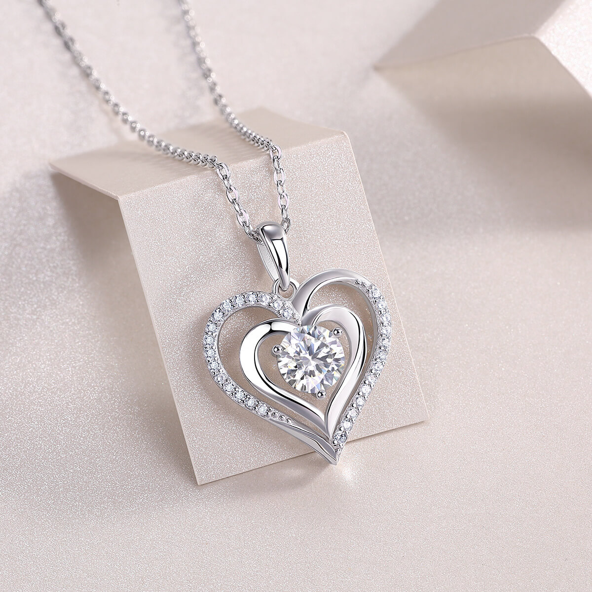 MARDAZA Radiant Double Heart Round Cut Sterling Silver Moissanite Necklace