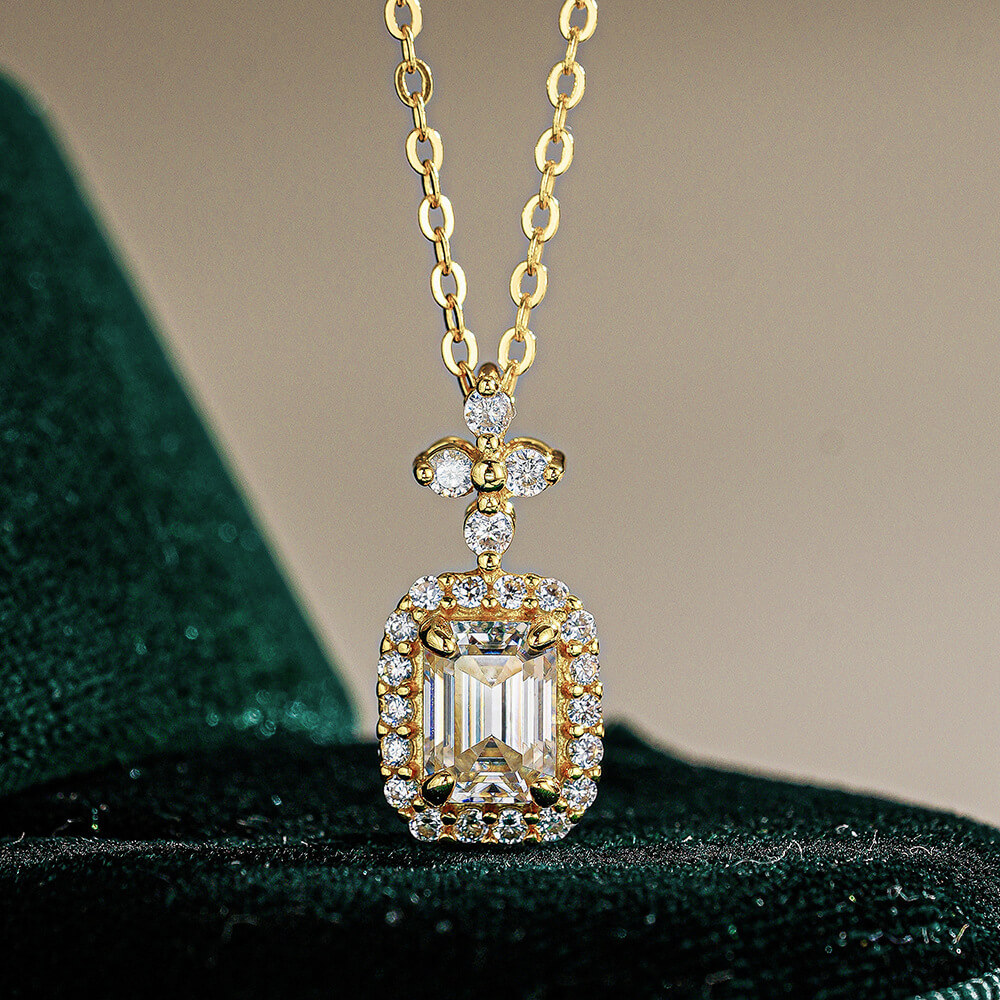 MARDAZA Emerald Cut Sterling Silver Moissanite Necklace