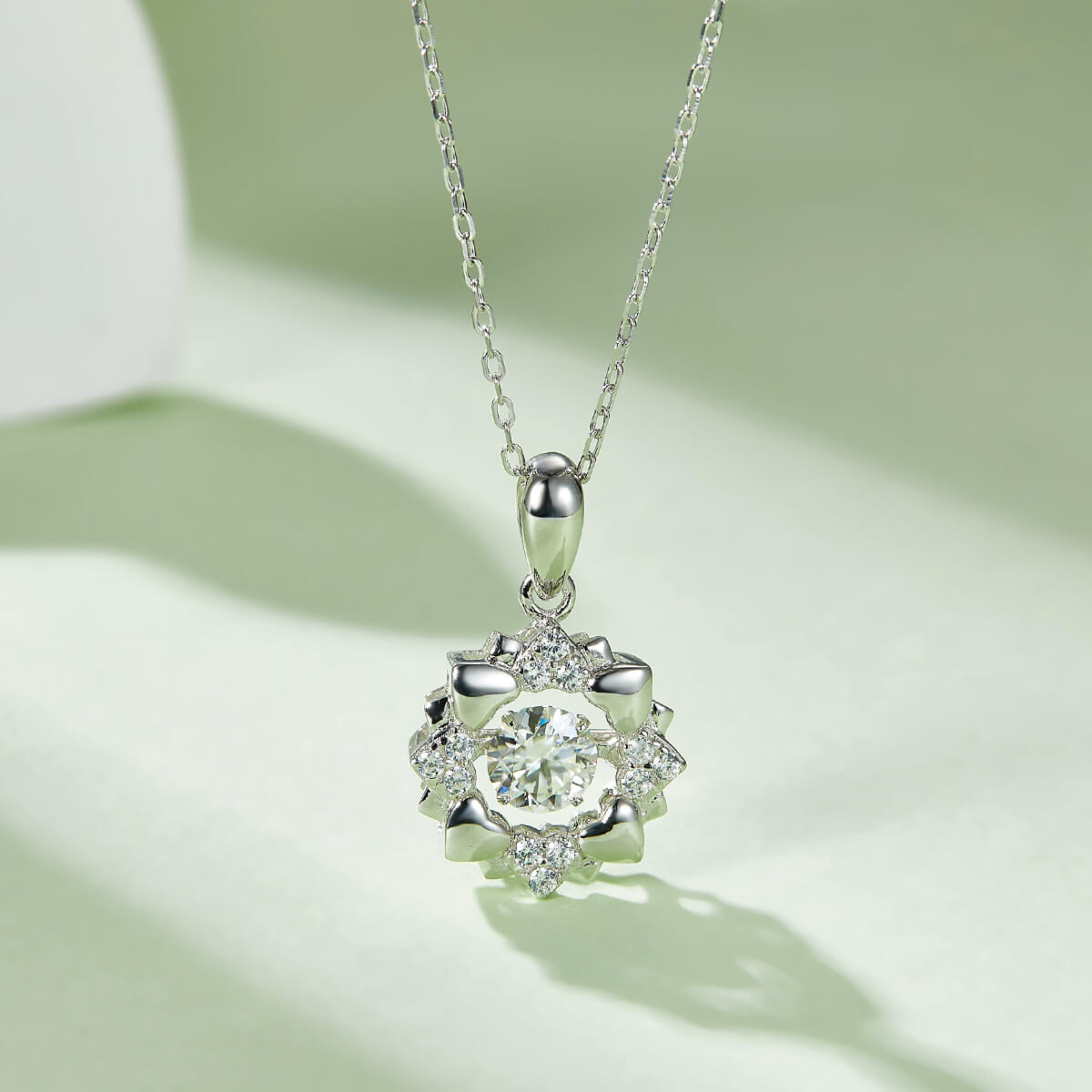 MARDAZA Dancing Blossom Heart Petal Round Cut Sterling Silver Moissanite Necklace