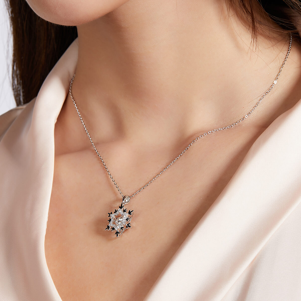 MARDAZA Dancing Snowflake Round Cut Sterling Silver Moissanite Necklace