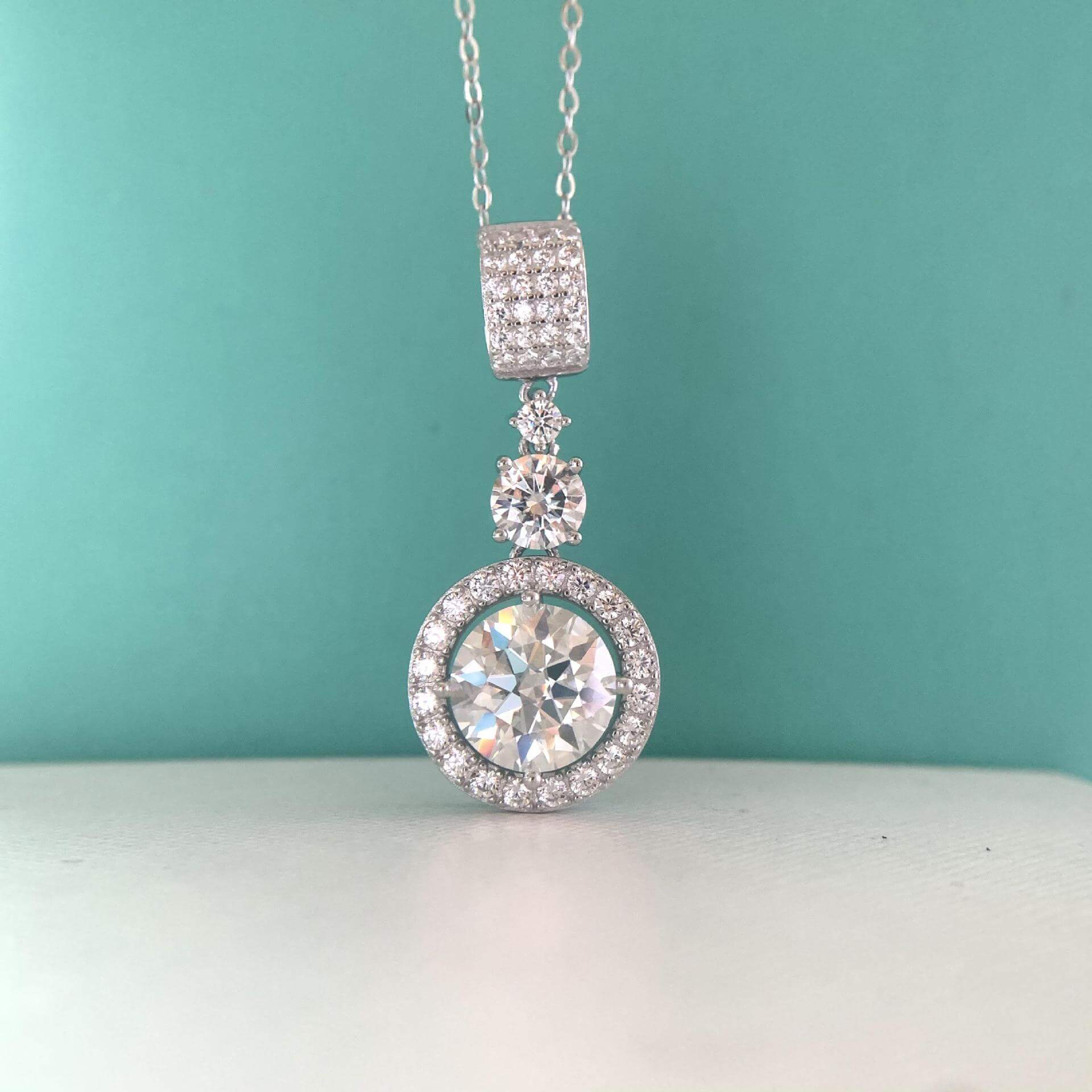 MARDAZA Triple Sparkle Round Cut Sterling Silver Moissanite Necklace