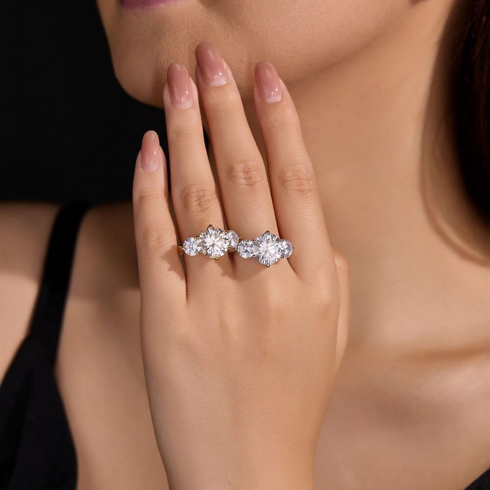 MARDAZA Three Stone Round Cut Sterling Silver Moissanite Ring