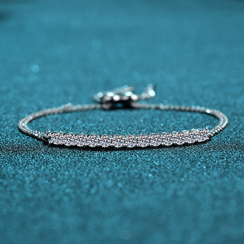 MARDAZA Classic Bar Round Cut Sterling Silver Moissanite Bracelet