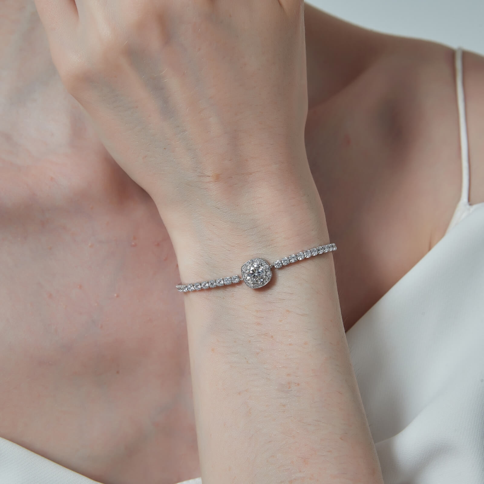 S925 Star Moissanite Bracelet-MARDAZA