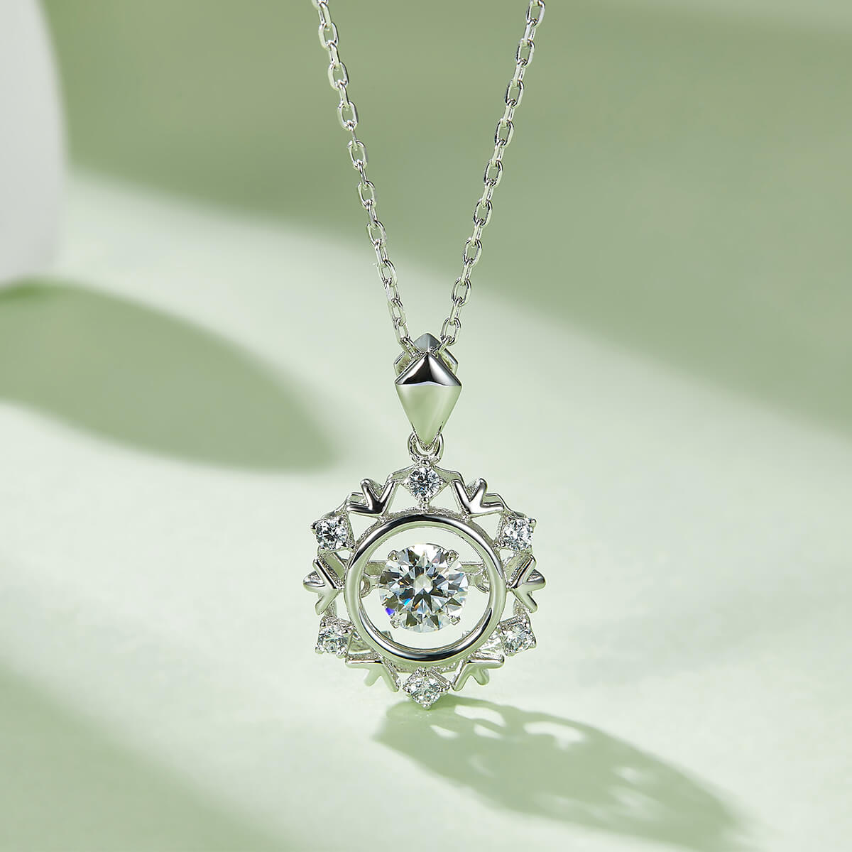 MARDAZA Dancing Crystal Bloom Round Cut Sterling Silver Moissanite Necklace