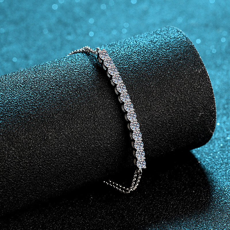 MARDAZA Classic Bar Round Cut Sterling Silver Moissanite Bracelet