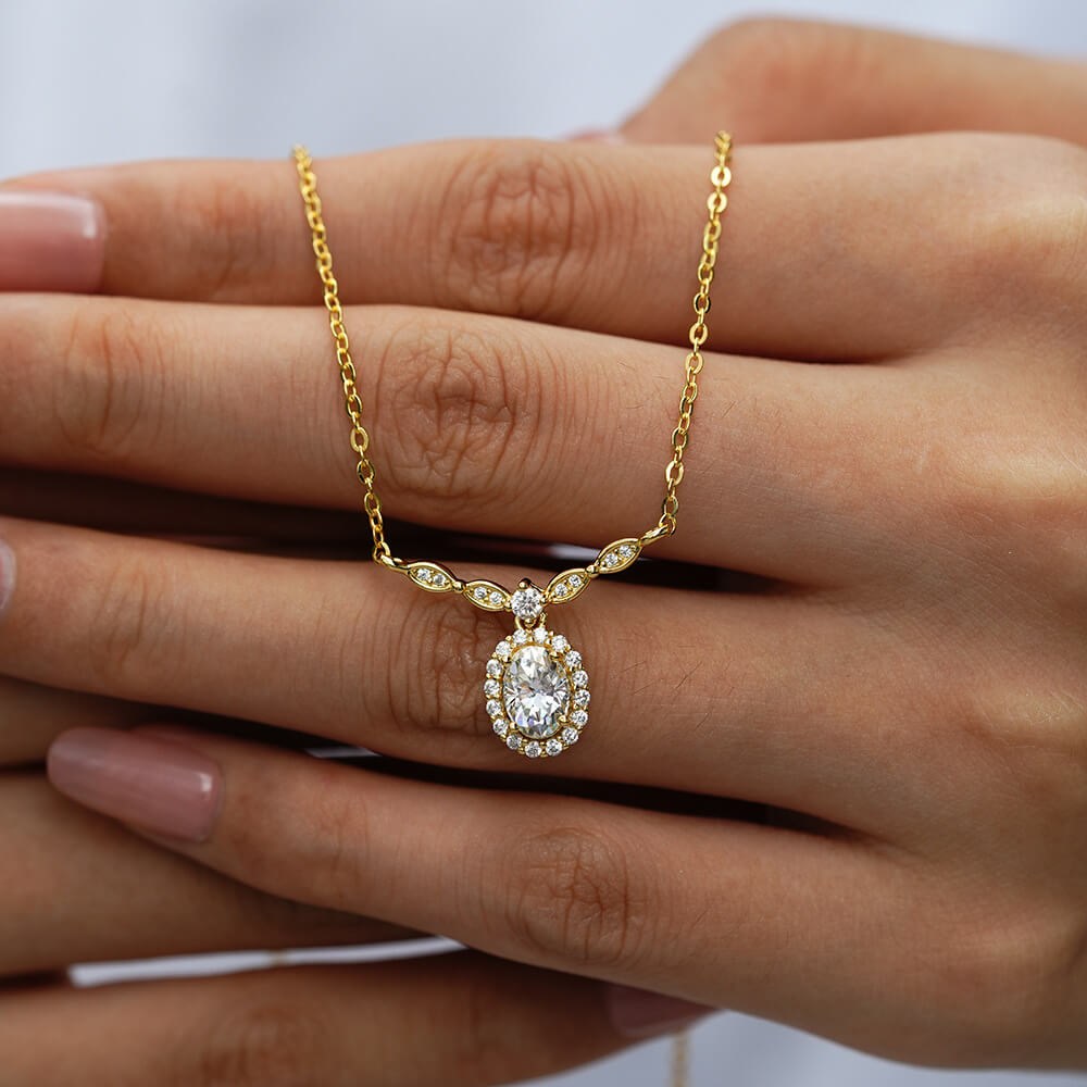 MARDAZA Crown Oval Cut Golden Sterling Silver Moissanite Necklace