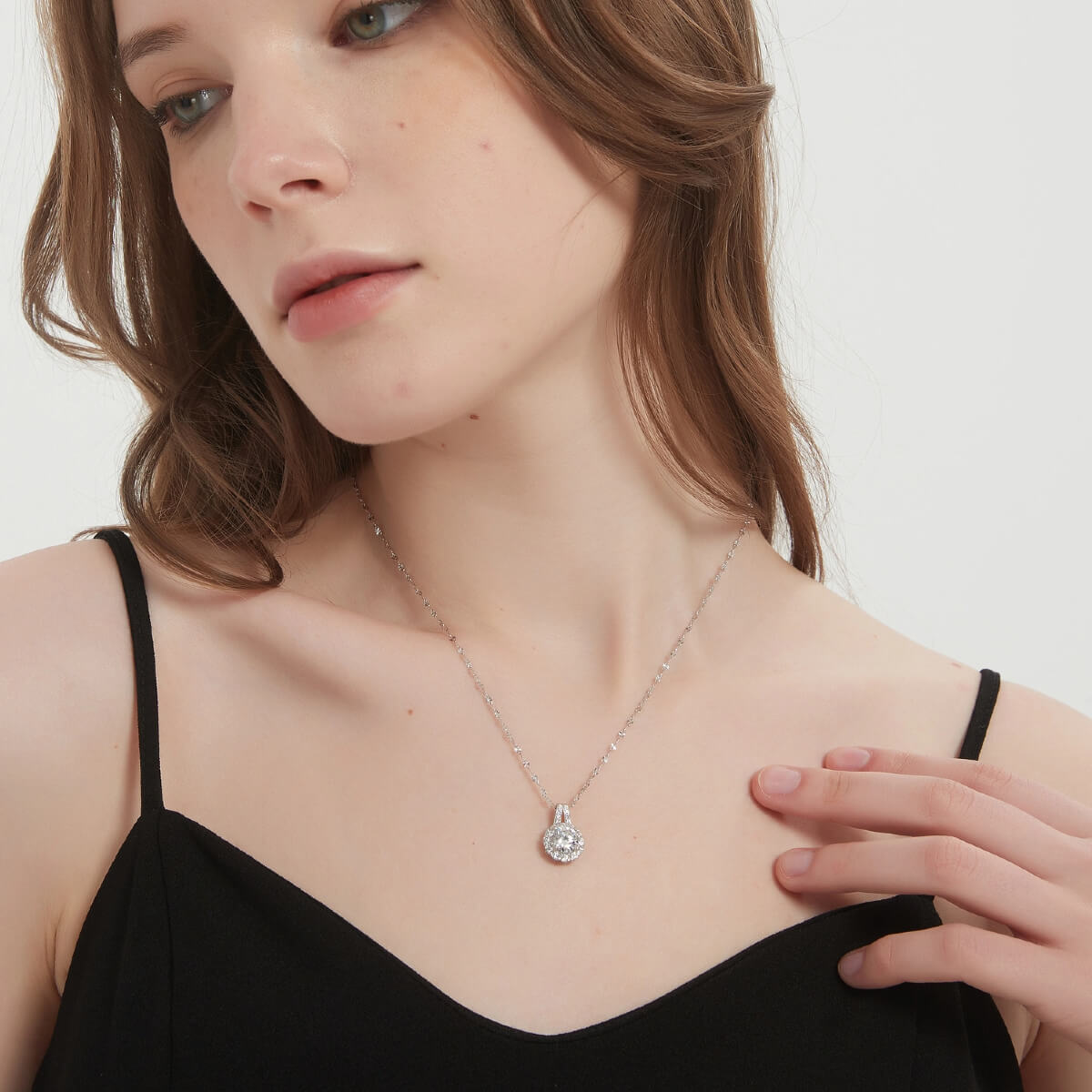 S925 Sunflower Moissanite Necklace