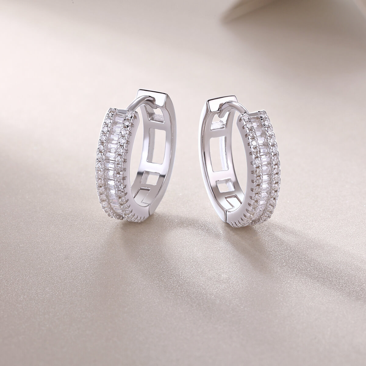 S925 Good Moment Moissanite Earrings-MARDAZA