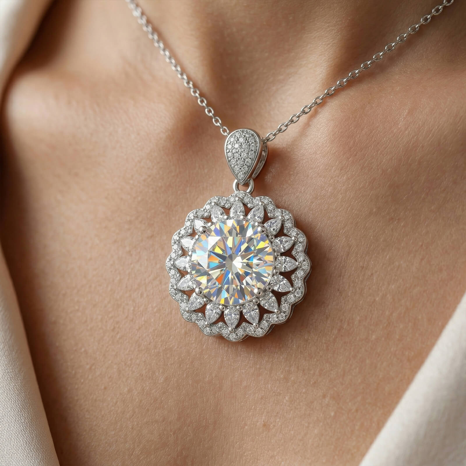 MARDAZA Radiant Sunburst Round Cut Sterling Silver Moissanite Necklace