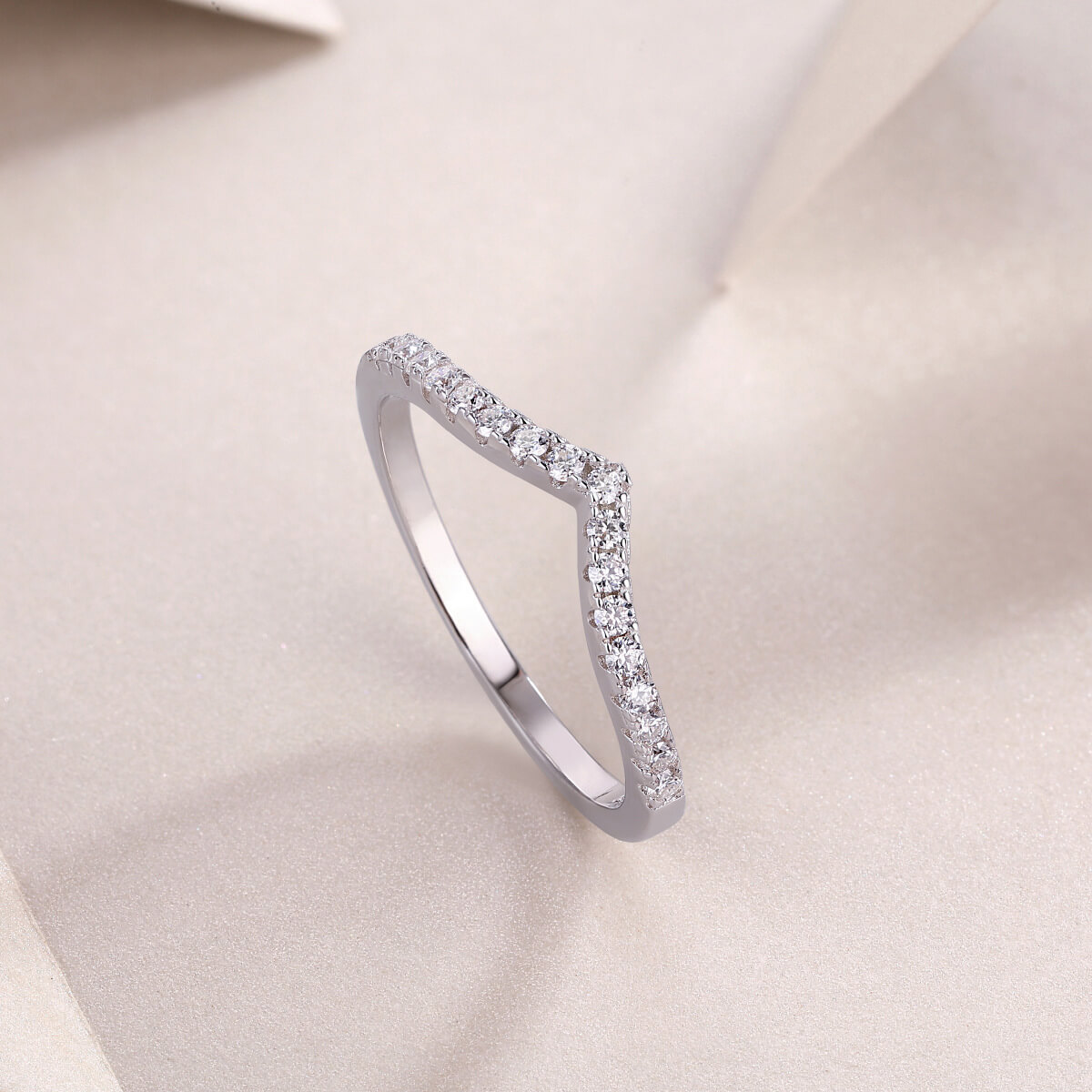 S925 Embrace Moissanite Ring-MARDAZA