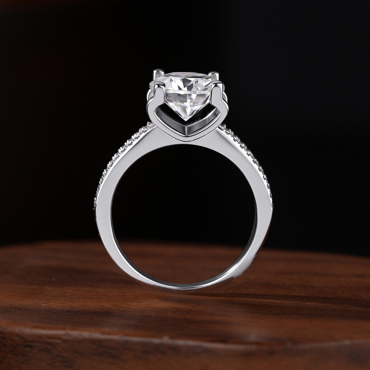 MARDAZA Luxury Round Cut Sterling Silver Moissanite Ring