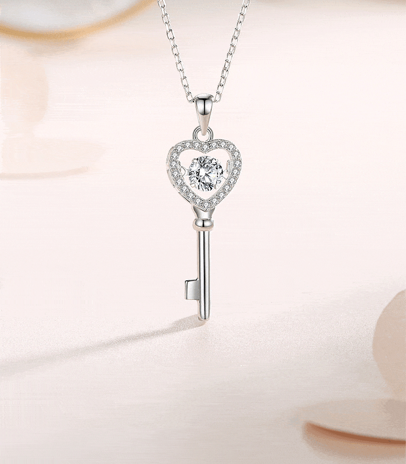 MARDAZA Dancing Heart Key Round Cut Sterling Silver Moissanite Necklace
