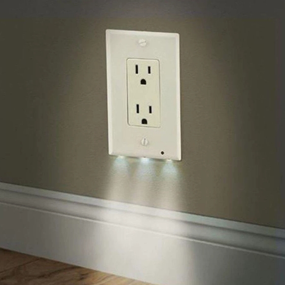 Electrical Outlet Wall Plate with LED Night Light - Automatic On/Off Sensor