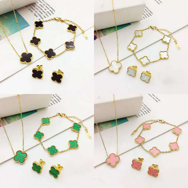 Set - bracelet, earrings and necklace - clover with 4 leaves