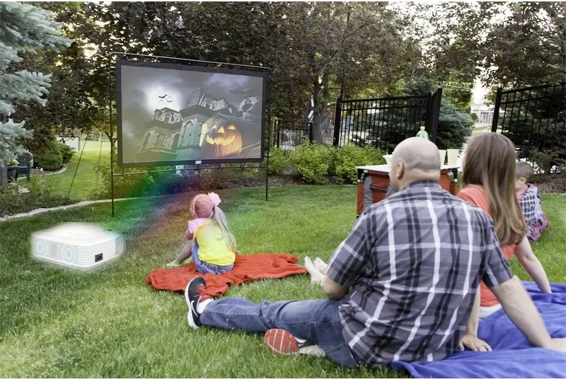 Foldable Portable Giant Movie Screen---screen for outdoor movies and home theater